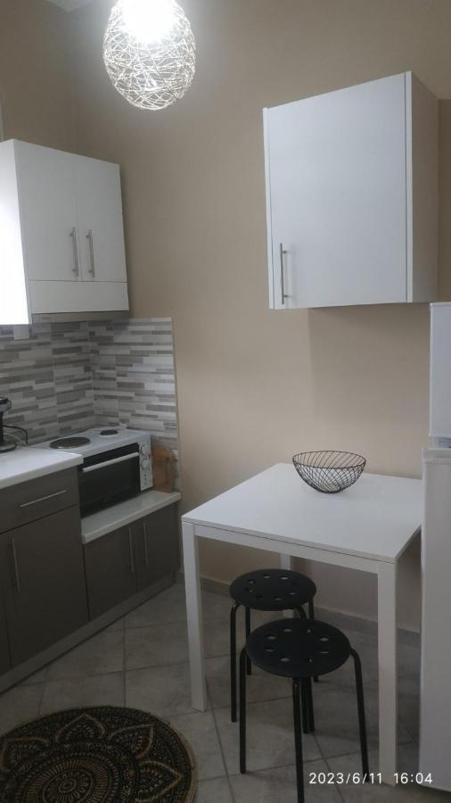 Meltemi Apartments Agia Marina  Экстерьер фото